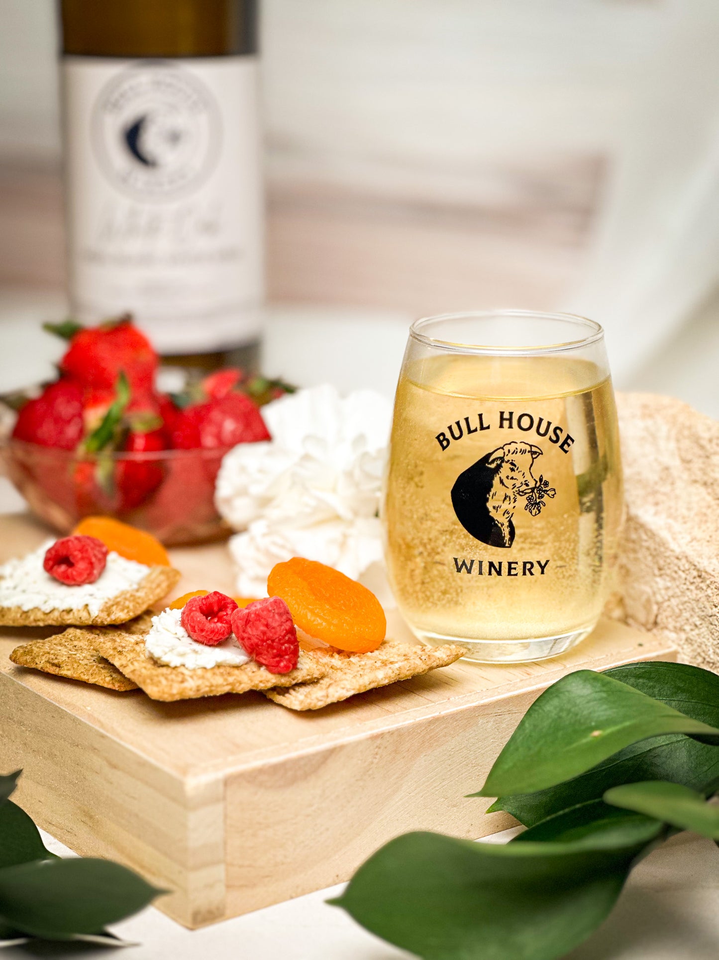 White Oak | Vidal Blanc Wine