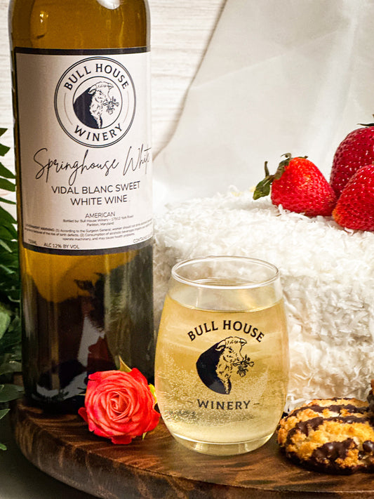 Spring House White | Sweet Vidal Blanc Wine